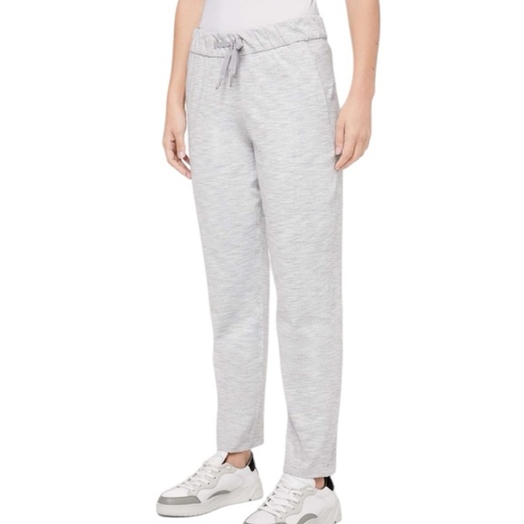 lululemon athletica Pants - Lululemon On The Fly Pant 27”
